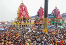 Photo of पुरी में जगन्नाथ रथ यात्रा के दौरान भगदड़, दम घुटने से एक व्यक्ति की मौत कई घायल