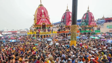 Photo of पुरी में जगन्नाथ रथ यात्रा के दौरान भगदड़, दम घुटने से एक व्यक्ति की मौत कई घायल
