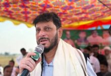 Photo of मुंबई: AIMIM नेता वारिस पठान ने फहराया तिरंगा, ‘वंदे मातरम्’ न गाने पर दी सफाई