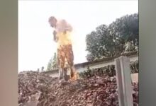 Photo of शामली में जमीन विवाद को लेकर किसान ने खुद को आग लगाई, हालत गंभीर; कानूनगो पर रिश्वत का आरोप