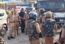 Photo of लखनऊ के पारा में अवैध डेयरियों के खिलाफ नगर निगम का बड़ा अभियान, भारी पुलिस बल तैनात