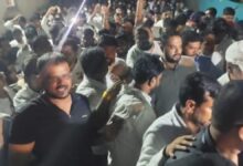 Photo of राहुल गांधी के दौरे से पहले पुणे के एक कॉलेज में झड़प हुईं