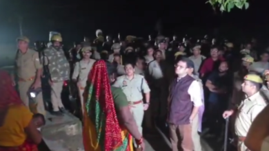 Photo of बदायूं में प्रतिमा स्थापना को लेकर खूनी संघर्ष, प्रशासनिक चूक और पुलिस कार्रवाई पर सवाल