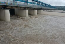 Photo of उत्तराखंड: भारी बारिश के बीच ऋषिकेश में गंगा का जलस्तर बढ़ा