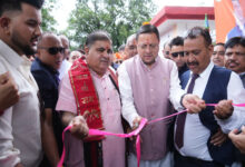 Photo of उत्तराखंड के मुख्यमंत्री धामी ने नैनीताल में 9.93 करोड़ रुपये की लागत वाले दो लेन के पुल का उद्घाटन किया