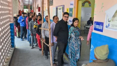 Photo of दिल्ली : मतदाता सूची का मसौदा प्रकाशित; 1.45 करोड़ मतदाताओं में से 47.7 लाख मतदाताओं के नाम हटे