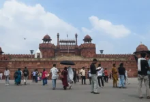 Photo of स्वतंत्रता दिवस से पहले दिल्ली हवाई अड्डे, उच्च न्यायालय, लाल किला और अन्य महत्वपूर्ण स्थानों को बम से उड़ाने की धमकी