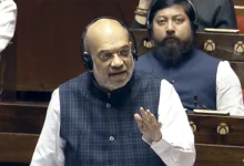 Photo of संसद में गतिरोध पर अमित शाह का बयान: ‘मैं किसी भी मुद्दे पर बोलने को तैयार हूं, विपक्ष चर्चा से भाग रहा है