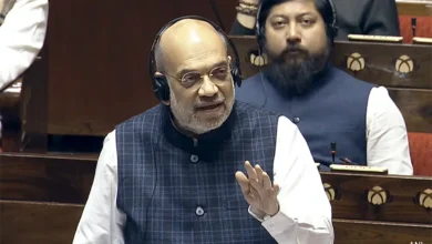 Photo of संसद में गतिरोध पर अमित शाह का बयान: ‘मैं किसी भी मुद्दे पर बोलने को तैयार हूं, विपक्ष चर्चा से भाग रहा है