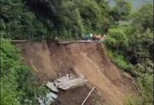 Photo of उत्तराखंड मानसून: देवप्रयाग के पास मलबे के कारण NH-07 अवरुद्ध
