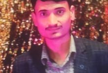 Photo of शाहजहांपुर में दर्दनाक सड़क हादसा: कैंची धाम जा रहे मामा-भांजे को बस ने कुचला, कुत्ते को बचाने में फिसली थी बाइक