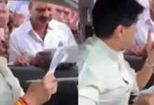 Photo of “सड़क नहीं तो वोट नहीं”: गुना में ज्योतिरादित्य सिंधिया के काफिले को रोककर लोगों ने दी चेतावनी, मंत्री का जवाब हुआ वायरल