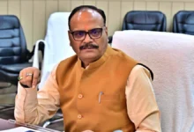 Photo of उत्तर प्रदेश सरकार के डॉक्टरों को अब पुनर्नियुक्ति के माध्यम से 70 वर्ष की आयु तक सेवा करने की अनुमति दी गई