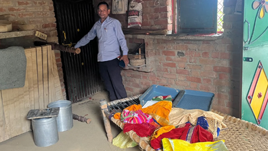 Photo of औरैया में चोरों का आतंक: सूने मकान का ताला चटकाकर एक क्विंटल सरसों पार, खेत में मिला टूटा हुआ बक्सा