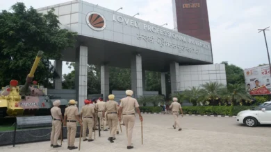 Photo of विरोध प्रदर्शन के बीच LPU में इंटरनेट निलंबित, मुख्यमंत्री भगवंत मान ने दोषियों के खिलाफ सख्त कार्रवाई के आदेश दिए