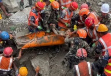 Photo of नेपाल में आई बाढ़ के 9 दिन बाद सुरंग में फंसे दो श्रमिकों को बचाया गया