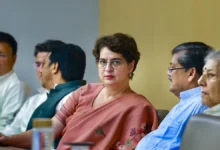 Photo of प्रियंका गांधी का कहना है कि ज्ञानेश कुमार पर ‘अन्यायपूर्ण’ चुनाव कराने के लिए ‘देशद्रोह’ का आपराधिक मुकदमा चलाया जाना चाहिए