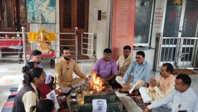 Photo of हल्द्वानी शुद्धिकरण विवाद के बीच उत्तराखंड बीजेपी ने राहुल गांधी के लिए ‘बुद्धि-शुद्धि’ यज्ञ किया