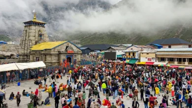 Photo of उत्तराखंड में भारी बारिश के बीच चार धाम यात्रा दो दिनों के लिए स्थगित की गई