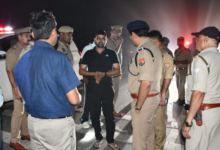 Photo of मुजफ्फरनगर में दर्दनाक सड़क हादसा: बर्थडे पार्टी से लौट रही कार और डंपर की सीधी टक्कर, 4 की मौत, 3 घायल