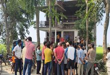 Photo of पूर्वांचल एक्सप्रेस-वे पर दर्दनाक सड़क हादसा: ट्रक में जा घुसी बेकाबू कार, देवरिया लौट रहे चार होनहार क्रिकेट खिलाड़ियों की मौत