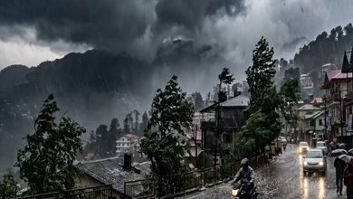 Photo of उत्तराखंड में मौसम का दोहरा मिजाज: दिन में खिली धूप तो सुबह-शाम बढ़ी ठंड, शुक्रवार से पहाड़ों पर बारिश और बर्फबारी के आसार