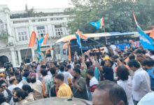 Photo of विपक्ष द्वारा ECI पर दबाव बढ़ाने के बीच इंडिया गठबंधन के नेता राजघाट की ओर रवाना हुए