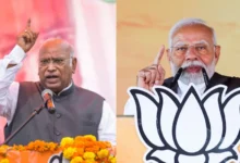 Photo of मल्लिकार्जुन खरगे ने कहा सभी लोग प्रधानमंत्री मोदी की वोट चोरी की योजना का पूरी तरह पर्दाफाश करने के लिए तैयार हैं