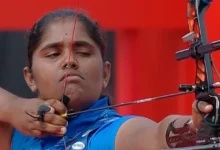 Photo of एशियाई खेल 2026: 17 वर्षीय कुमकुम मोहद ने महिला रिकर्व तीरंदाजी में ऐतिहासिक स्वर्ण पदक जीता