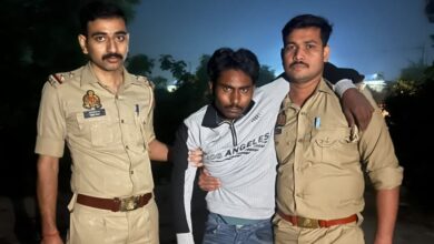 Photo of बरेली पुलिस को मिली बड़ी कामयाबी: कोर्ट से फरार 25 हजार का इनामी सचिन सिंह ठाकुर मुठभेड़ के बाद गिरफ्तार, पैर में लगी गोली
