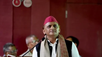 Photo of अखिलेश यादव ने आधार से जुड़ी मतदाता सूची और मतदान केंद्रों पर बायोमेट्रिक सत्यापन की मांग की