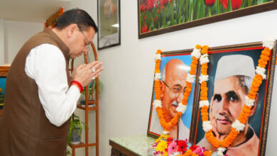 Photo of उत्तराखंड के मुख्यमंत्री पुष्कर धामी ने महात्मा गांधी, लाल बहादुर शास्त्री को जयंती पर श्रद्धांजलि दी