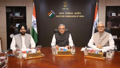 Photo of सुप्रीम कोर्ट करेगा चुनाव आयोग की कार्यप्रणाली की गहन जांच, 17 नवंबर को होगी अगली महत्वपूर्ण सुनवाई