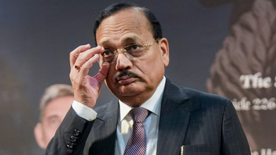 Photo of सुप्रीम कोर्ट मार्च से पहले सीजेआई ने विपक्षी नेताओं से मिलने से किया इनकार, कहा— ‘न्यायिक प्रक्रिया के जरिए ही संभव है सुनवाई’