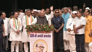 Photo of ‘मोदी का बाप भी जाएगा’: पटना में भाषण के दौरान कांग्रेस नेता मल्लिकार्जुन खरगे ने आपा खोया