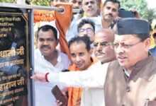 Photo of देहरादून डायरी: रामपुर तिराहा कांड के राज्य आंदोलनकारियों की याद में लगेंगी प्रतिमाएं, सीएम धामी ने की कई अहम घोषणाएं